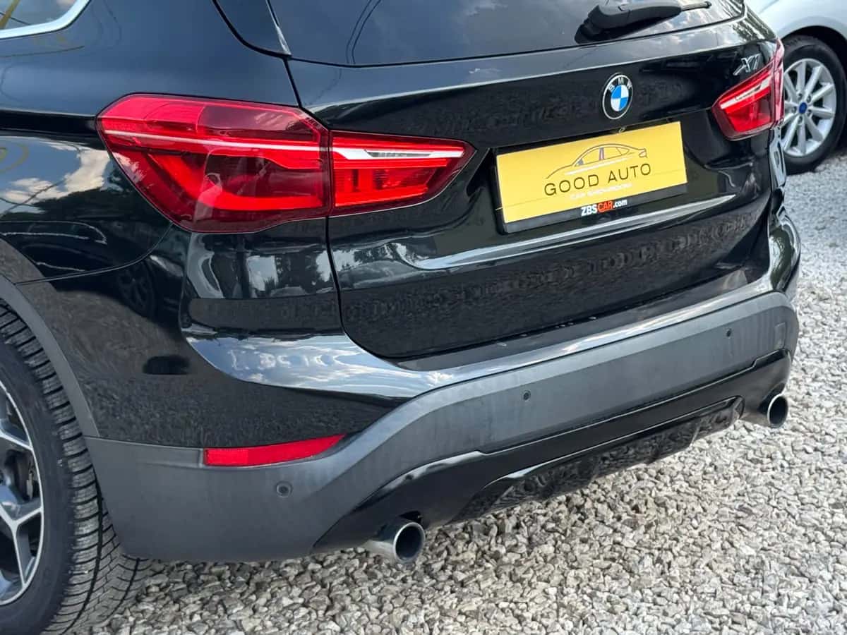Bmw X1 - фото 6