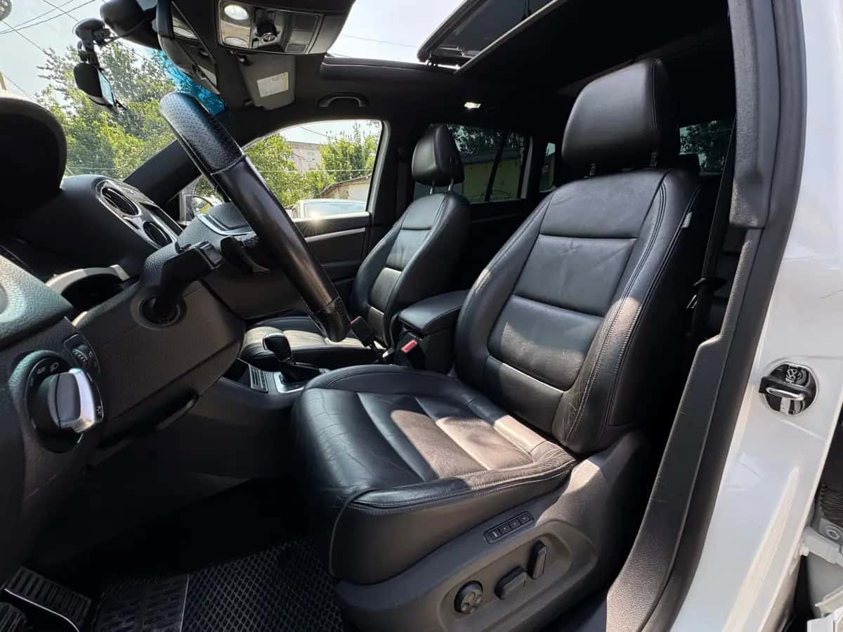 Volkswagen Tiguan - фото 9
