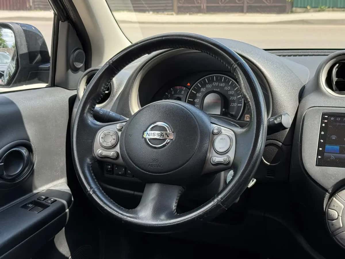 Nissan Micra - фото 17
