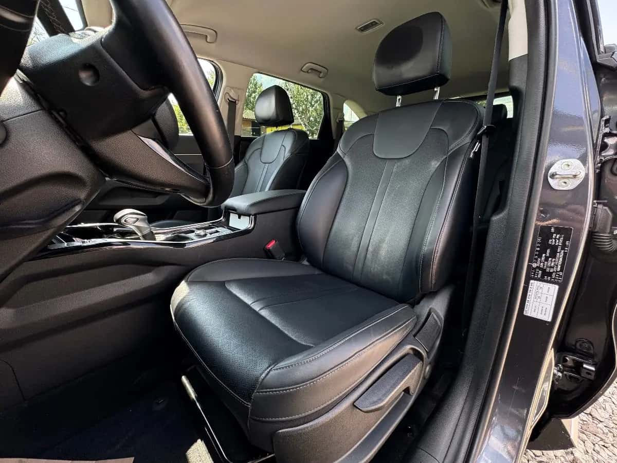 Kia Sorento - фото 11