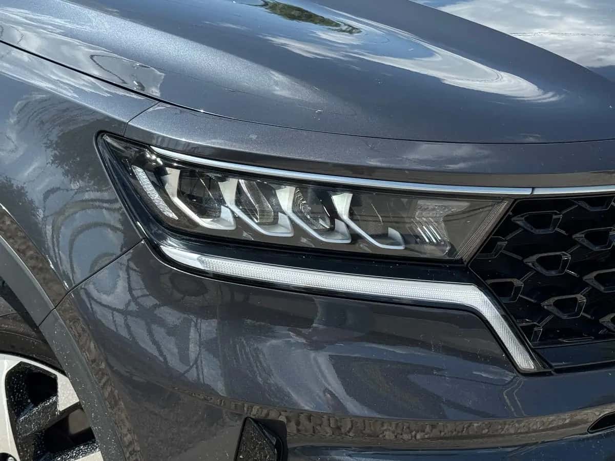Kia Sorento - фото 3