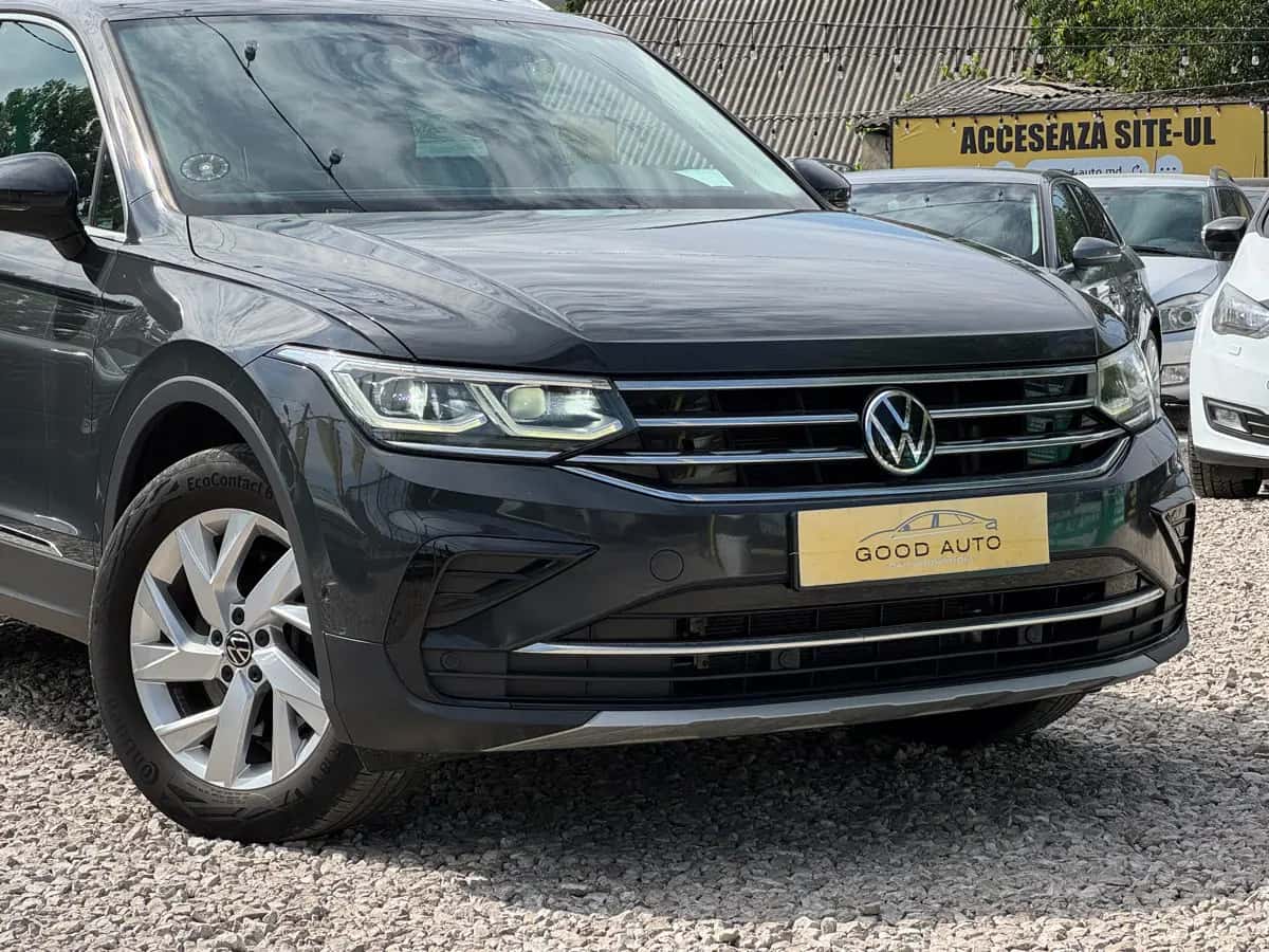 Volkswagen Tiguan - fotografia 2