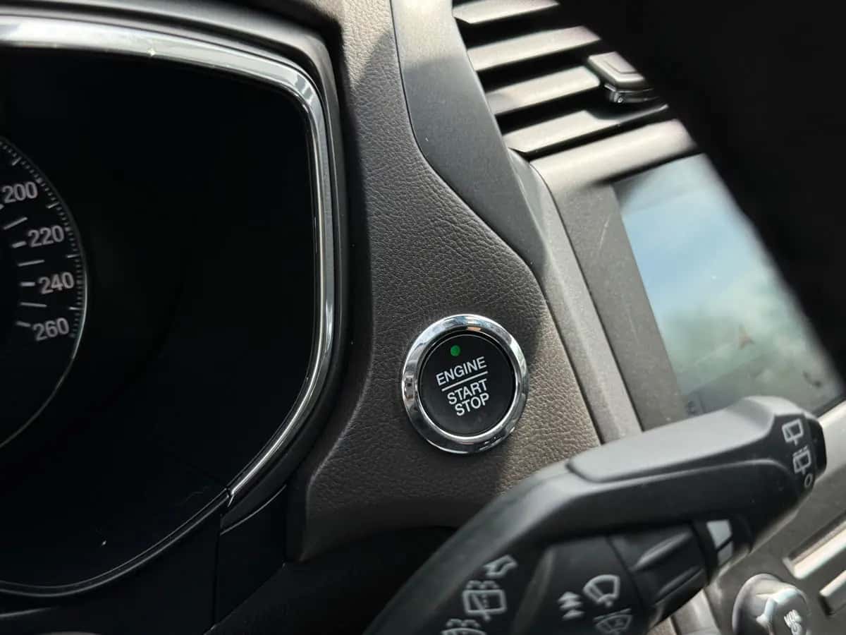 Ford Mondeo - фото 18