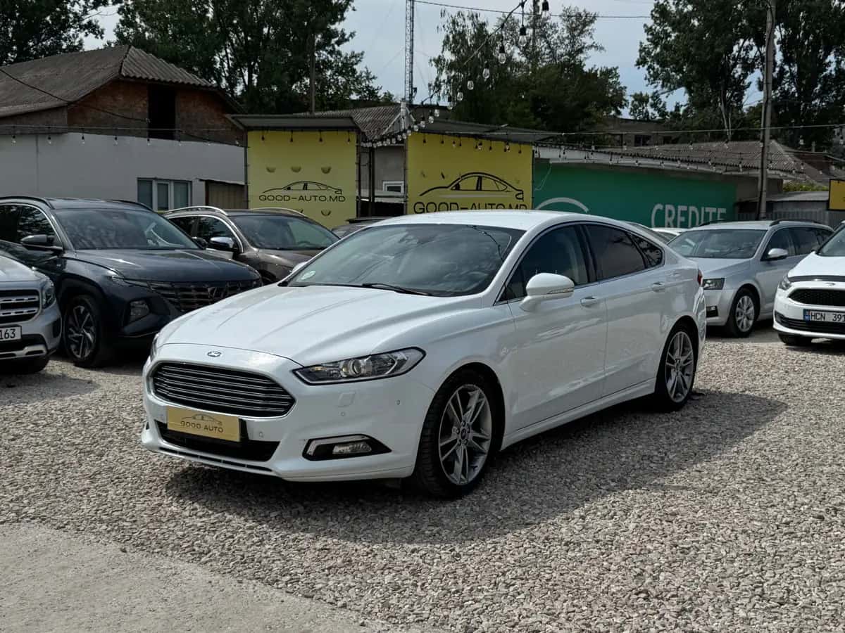 Ford Mondeo - fotografia 4