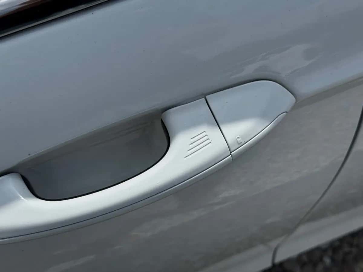 Ford Mondeo - fotografia 9