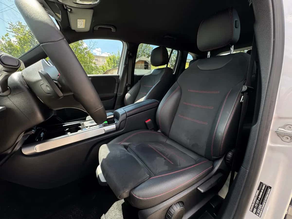 Mercedes GLB - фото 12