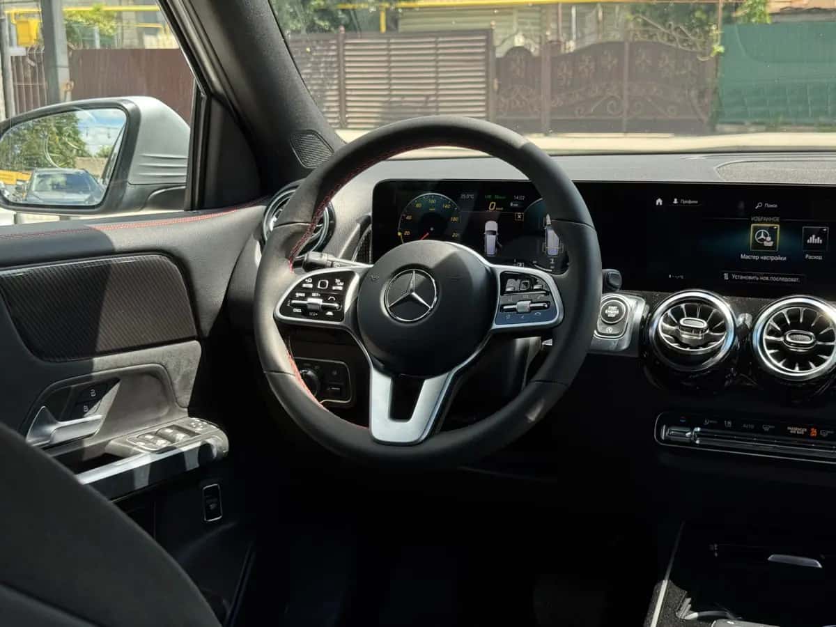 Mercedes GLB - фото 19