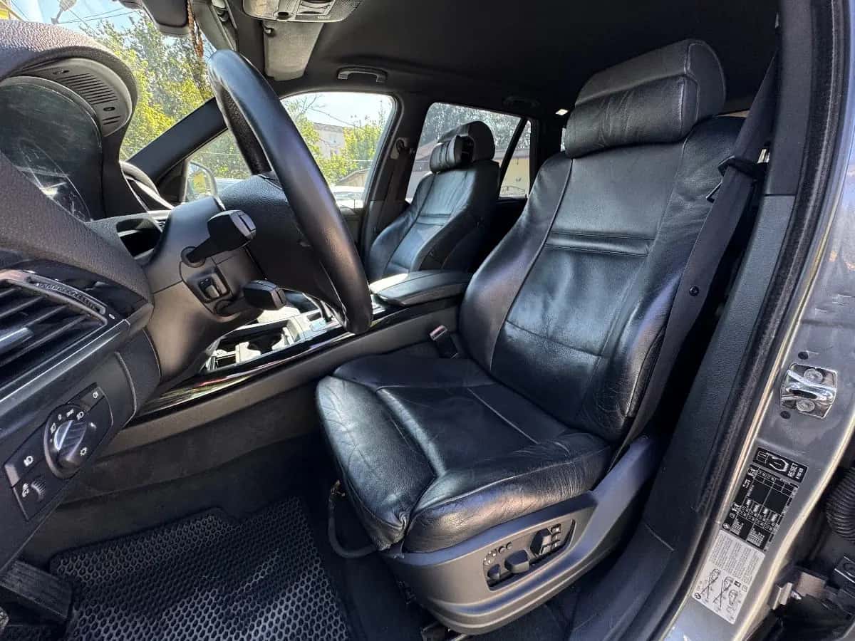 Bmw X5 - фото 11