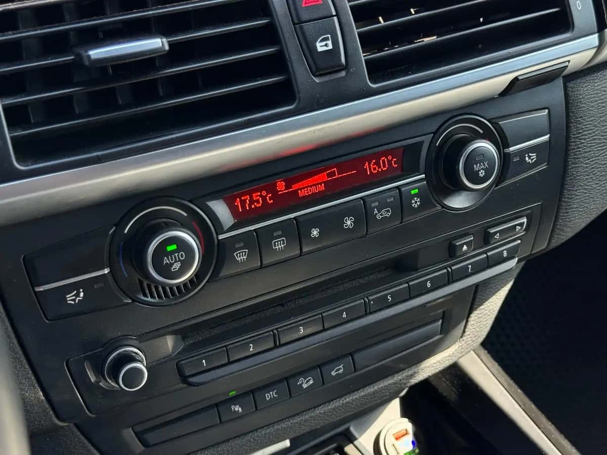 Bmw X5 - фото 13