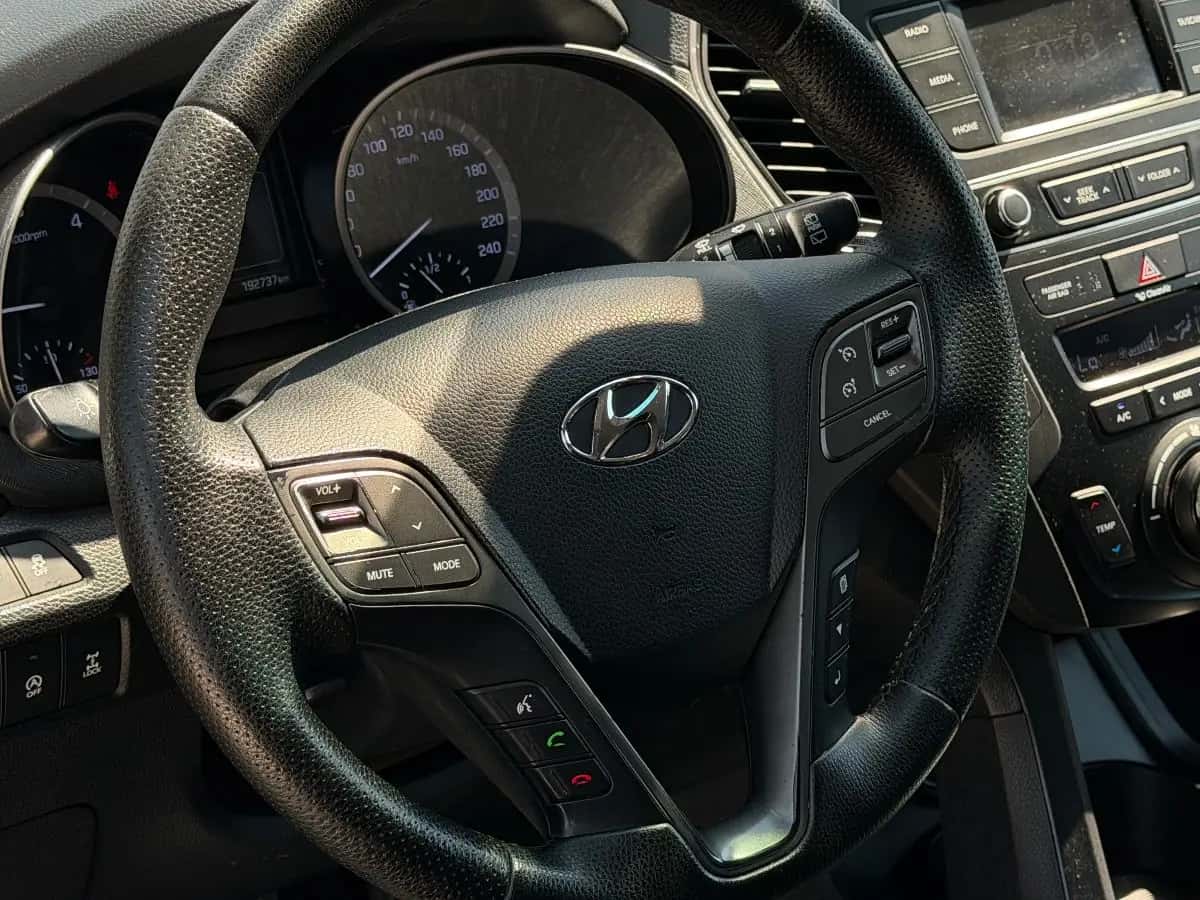 Hyundai Santa FE - фото 16