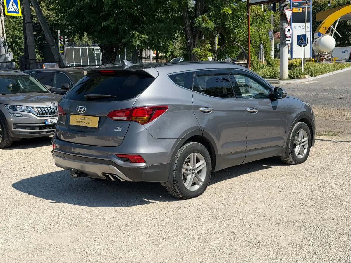 Hyundai Santa FE - фото 7