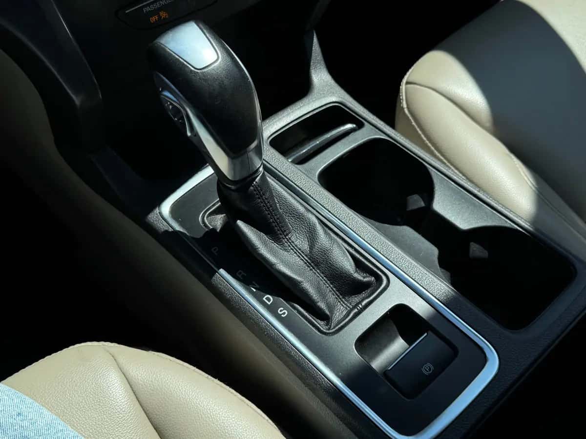Ford Escape - фото 14