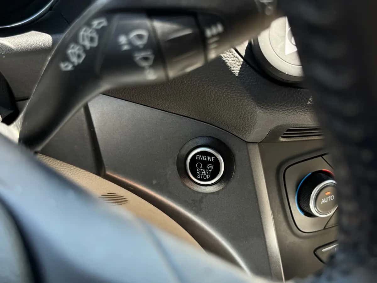 Ford Escape - фото 18