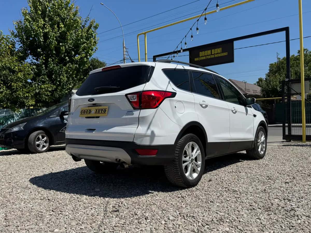 Ford Escape - фото 4