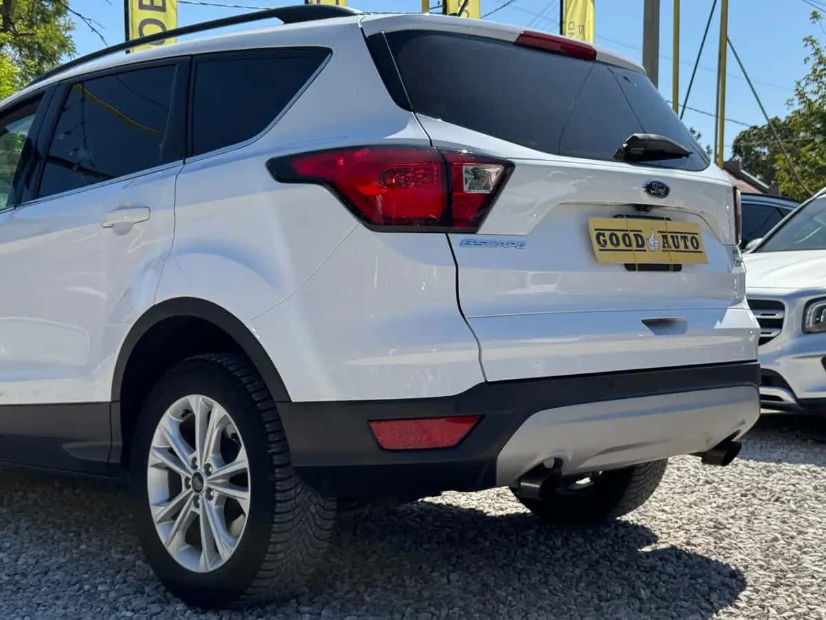 Ford Escape - фото 6