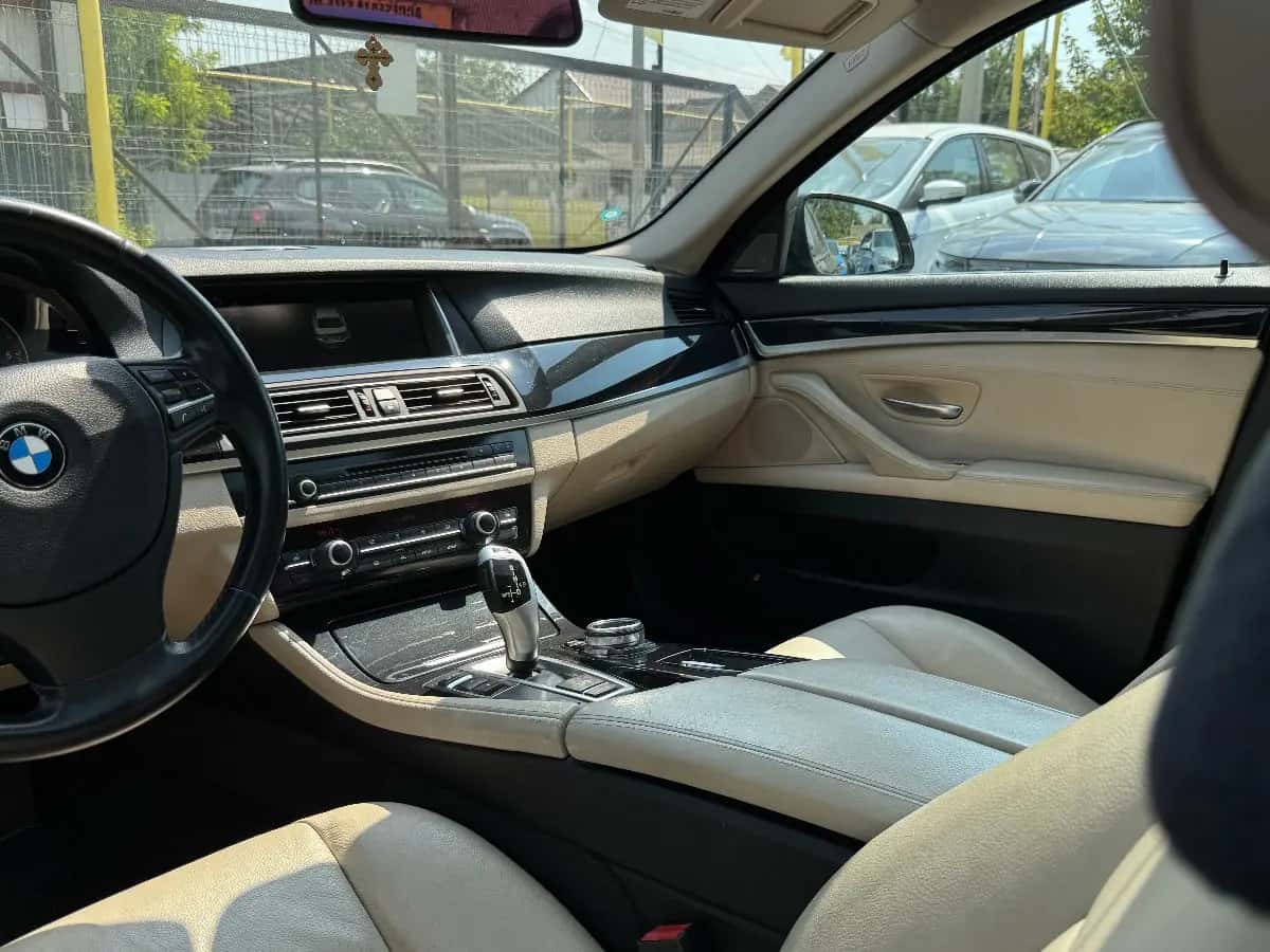 Bmw 5 Series - фото 9