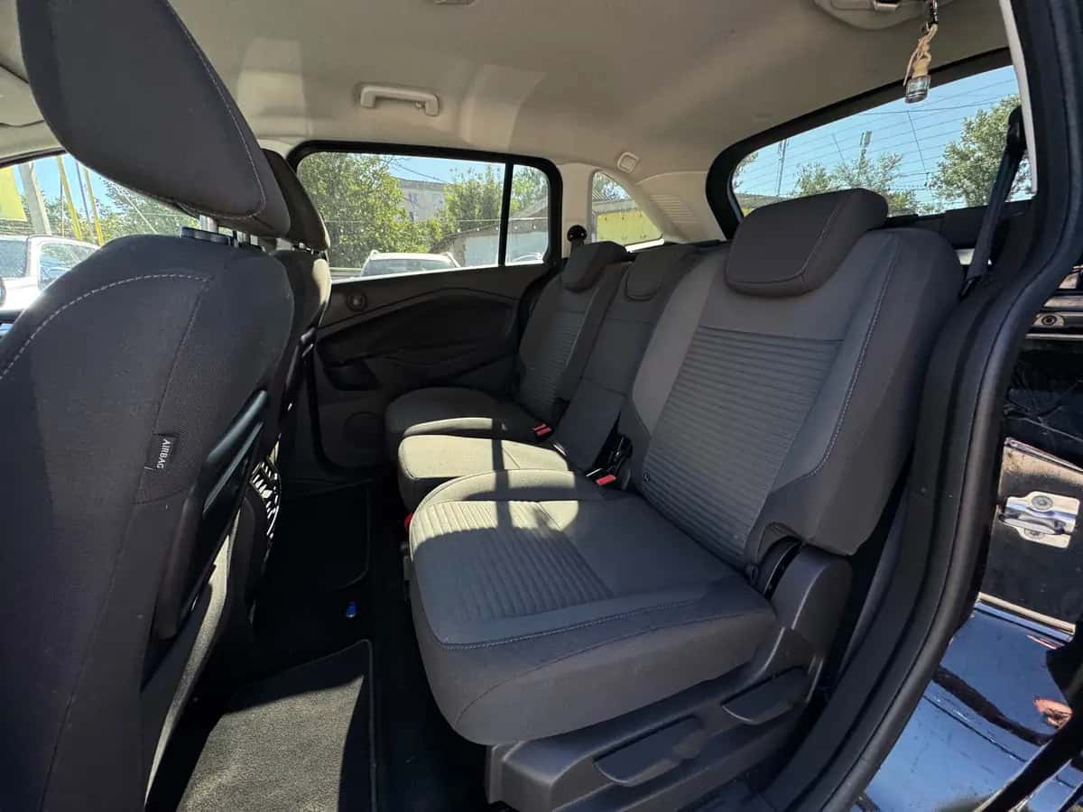 Ford Grand C-MAX - фото 7