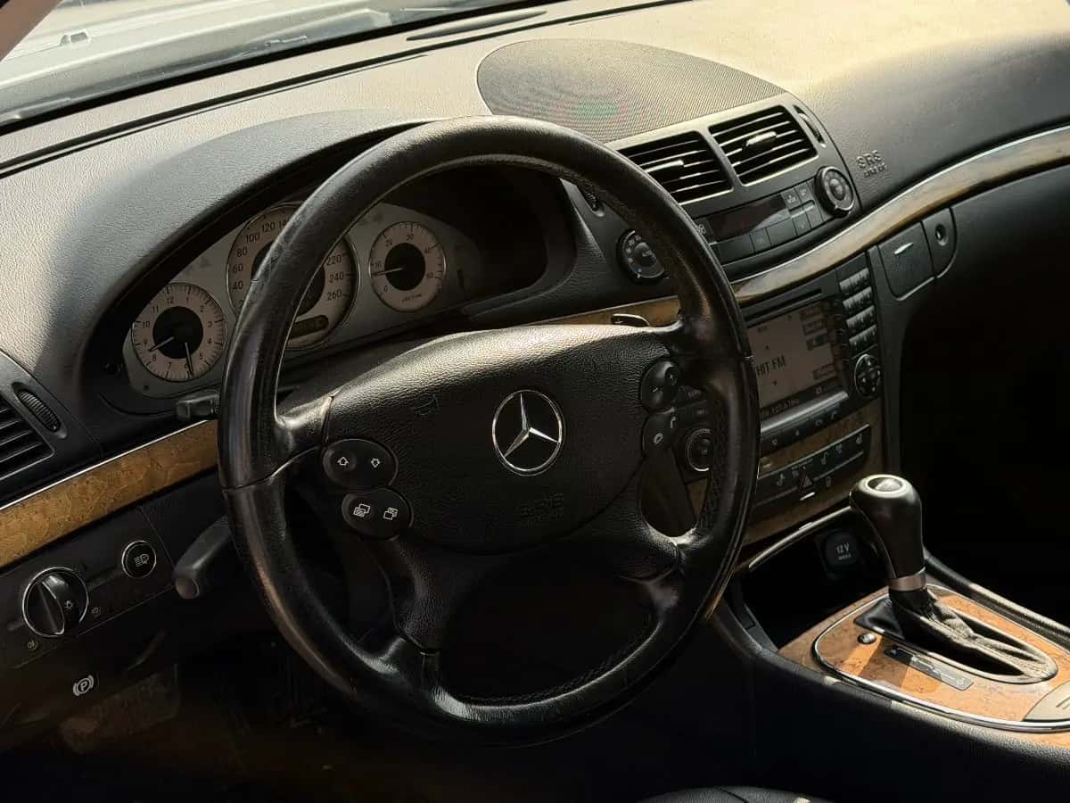Mercedes E-Class - фото 11