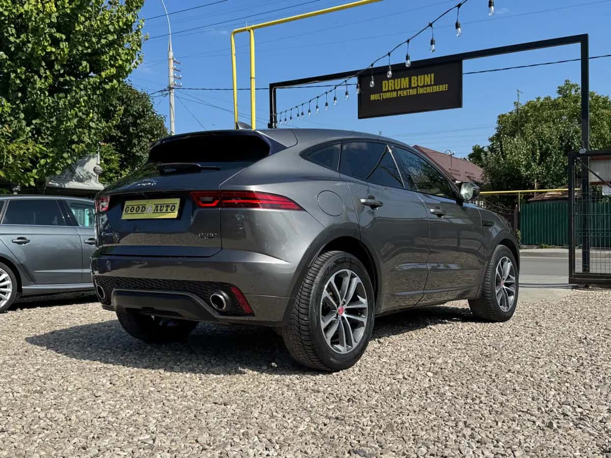 Jaguar E-Pace - фото 7