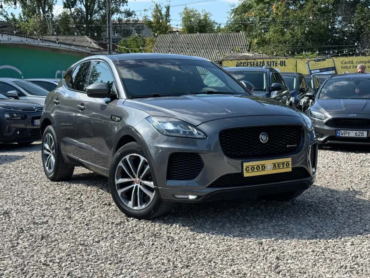 Jaguar E-Pace - фото 1