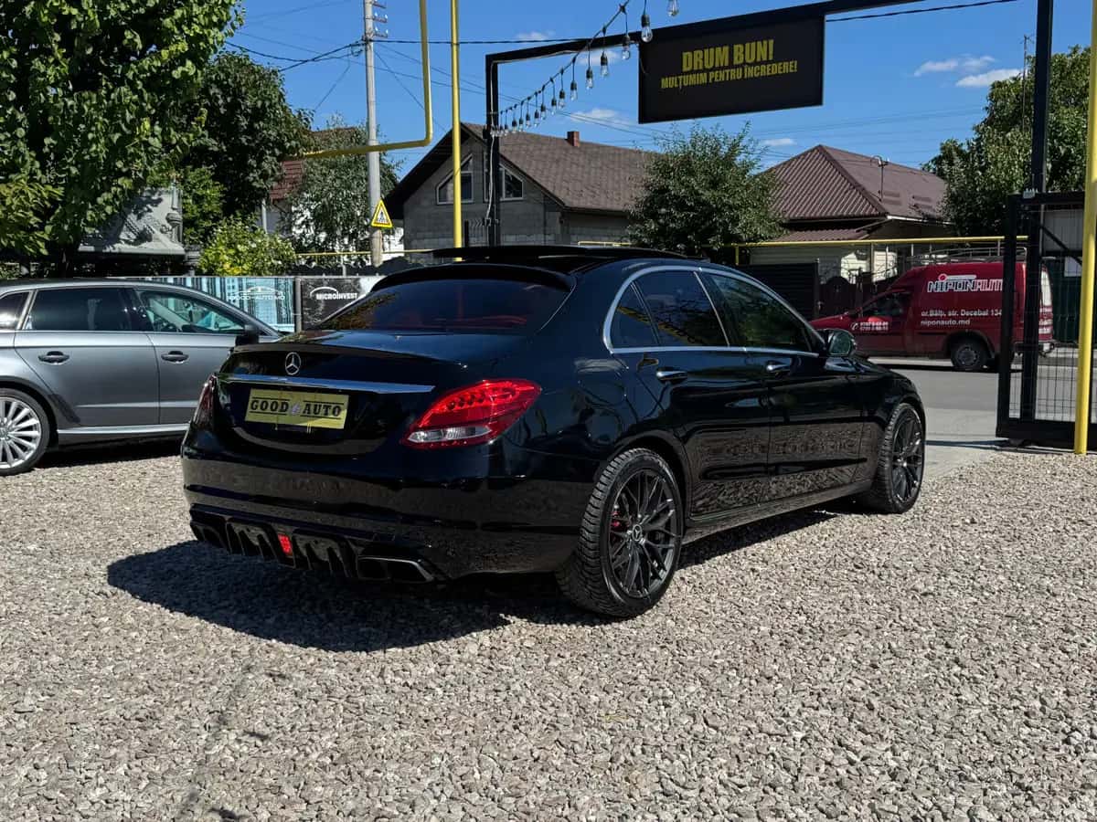 Mercedes C-Class - фото 5