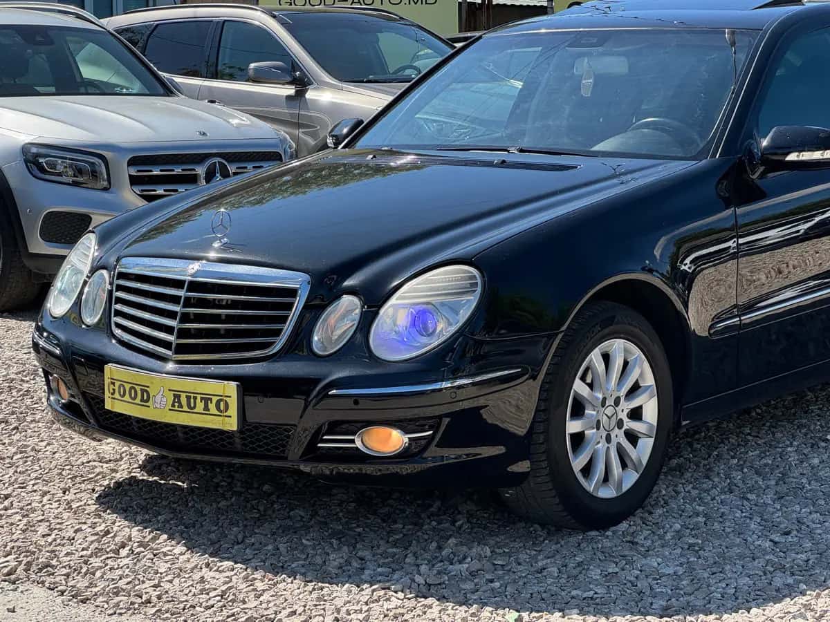 Mercedes E-Class - фото 4