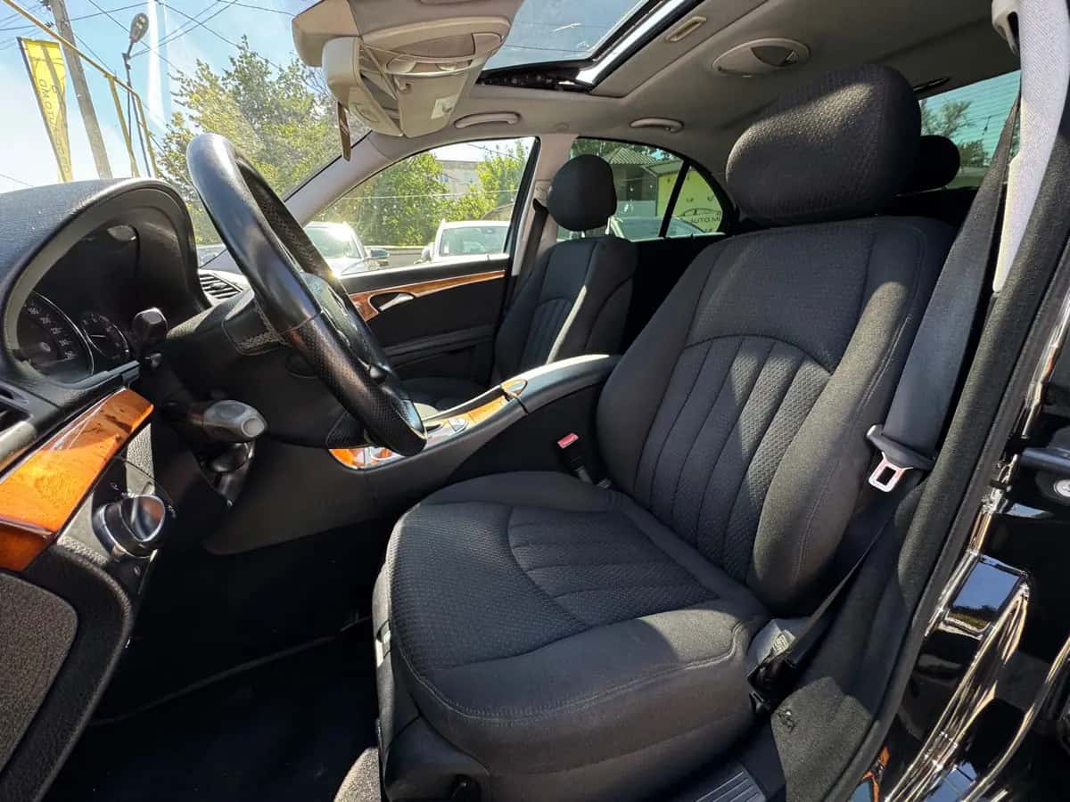 Mercedes E-Class - фото 9