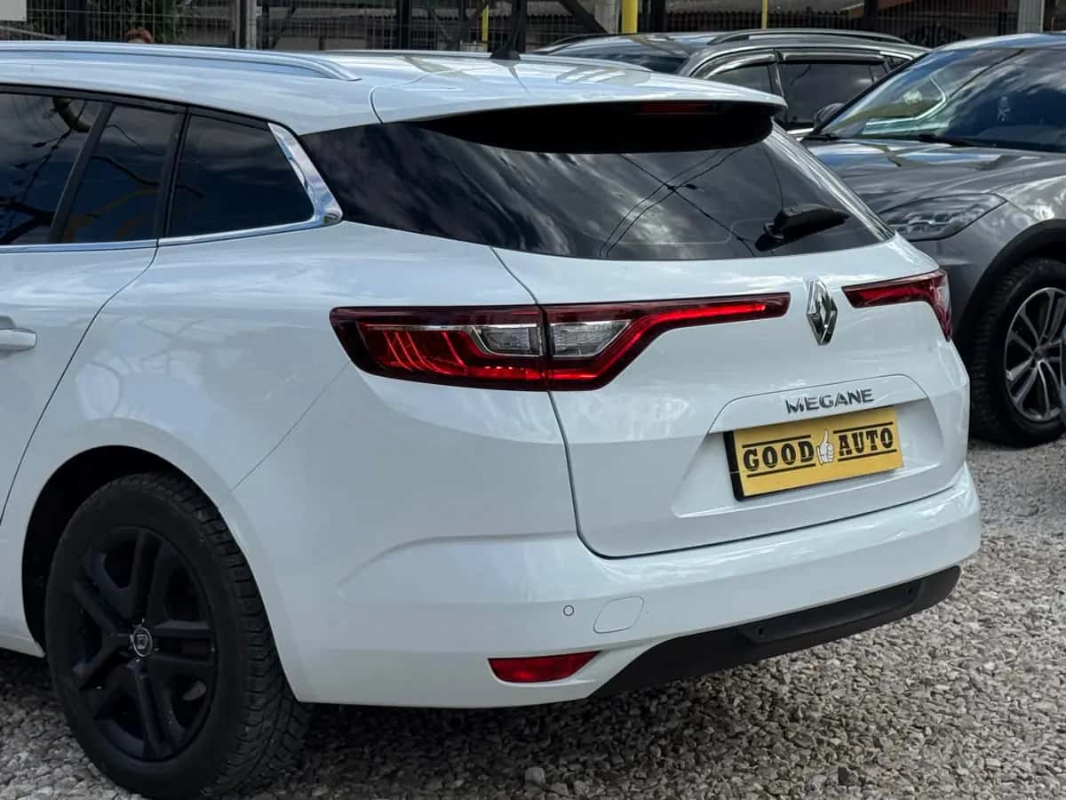 Renault Megane - фото 6