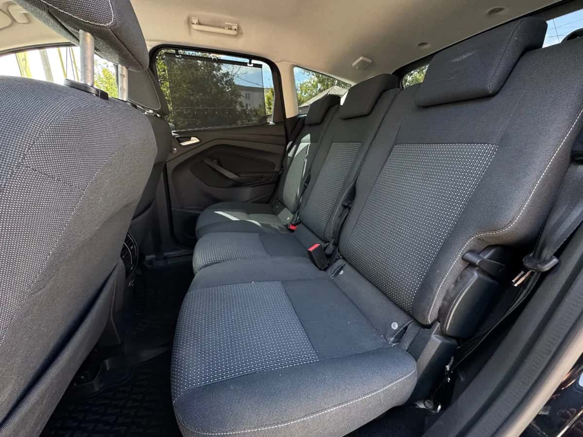 Ford C-Max - fotografia 7