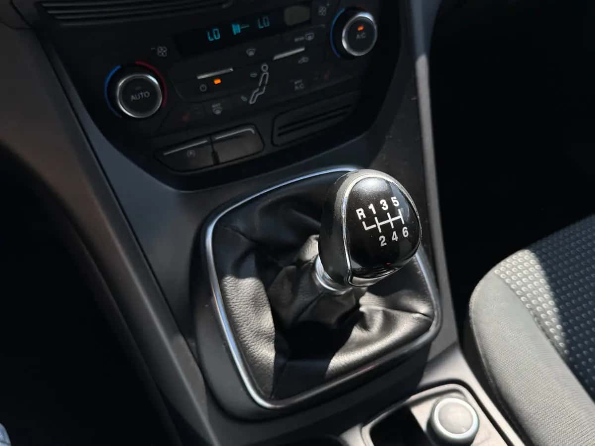 Ford C-Max - fotografia 10