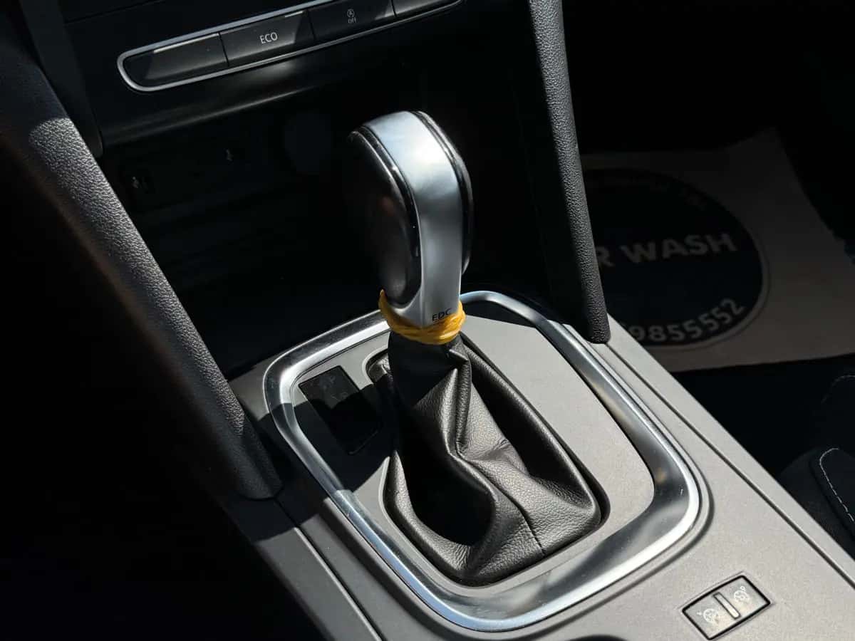 Renault Megane - фото 11