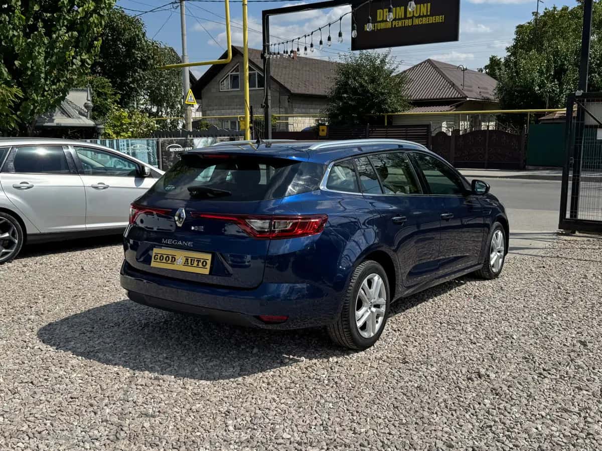 Renault Megane - фото 4