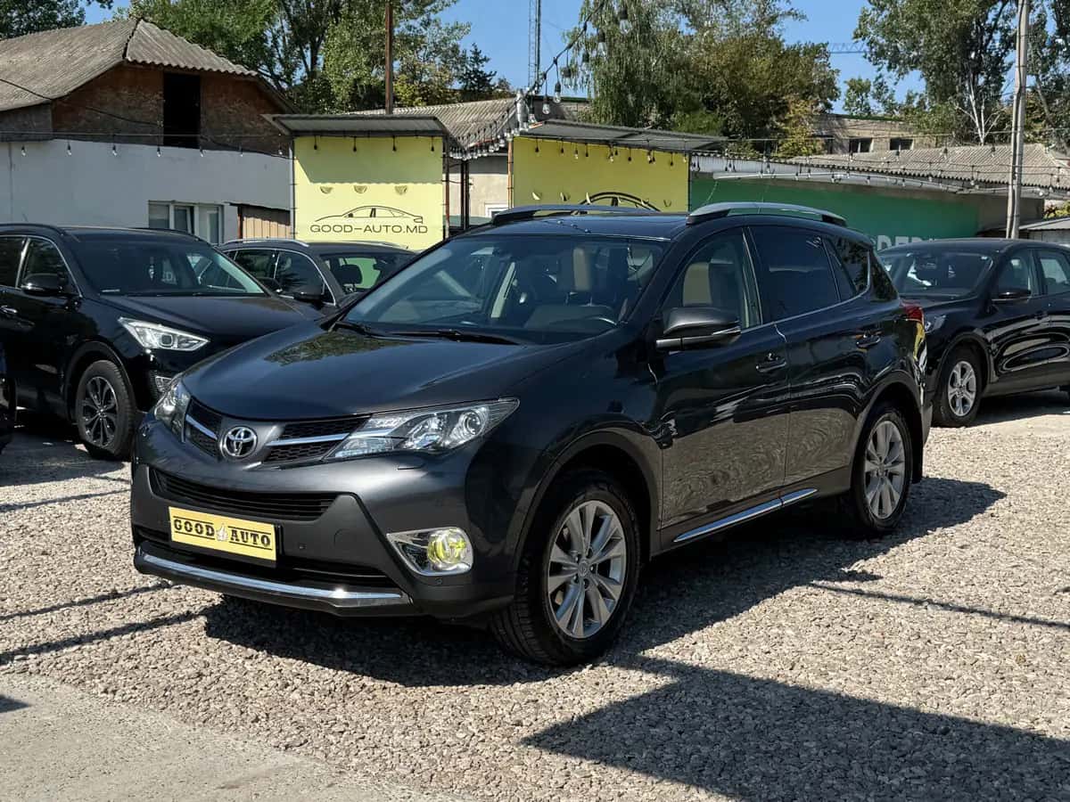 Toyota Rav 4 - fotografia 3