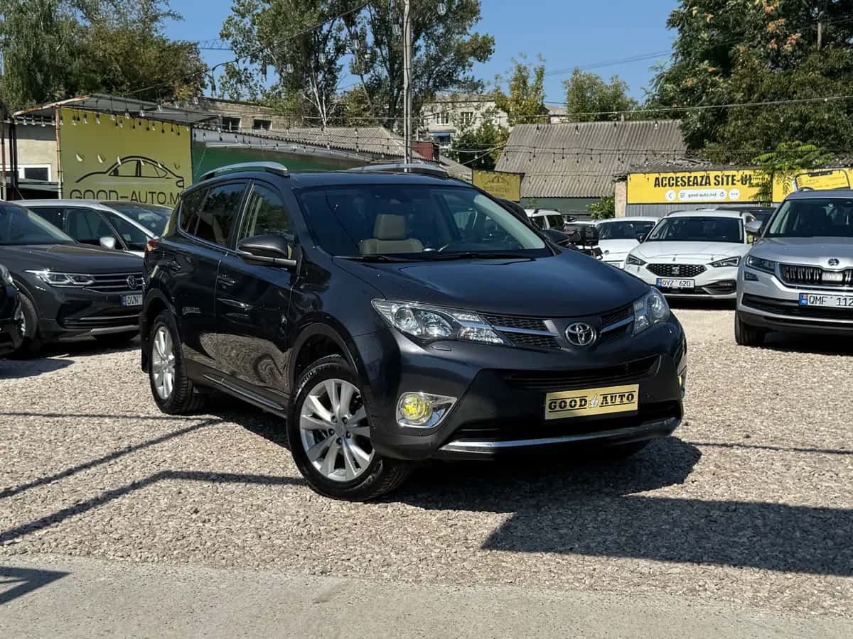 Toyota Rav 4 - fotografia 1