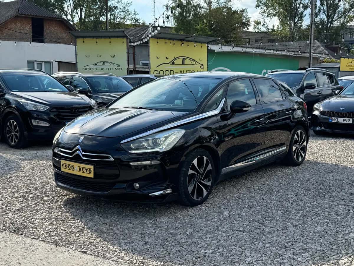 Citroen DS5 - фото 2