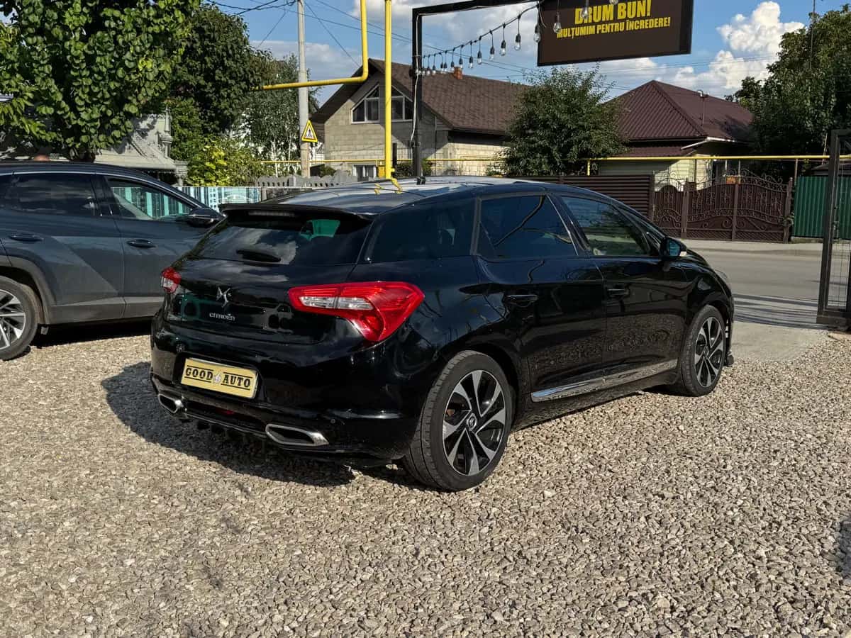 Citroen DS5 - фото 4