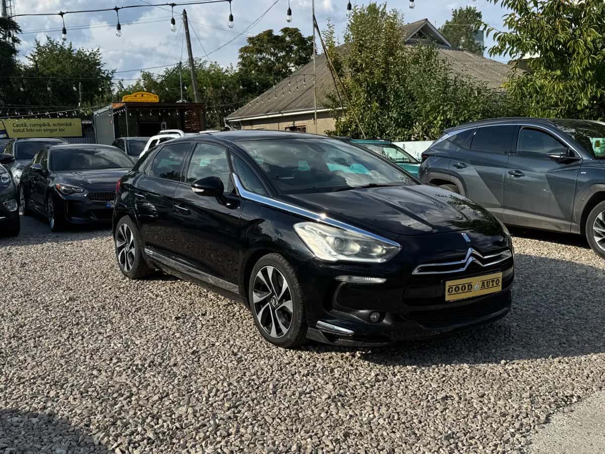 Citroen DS5 - фото 1