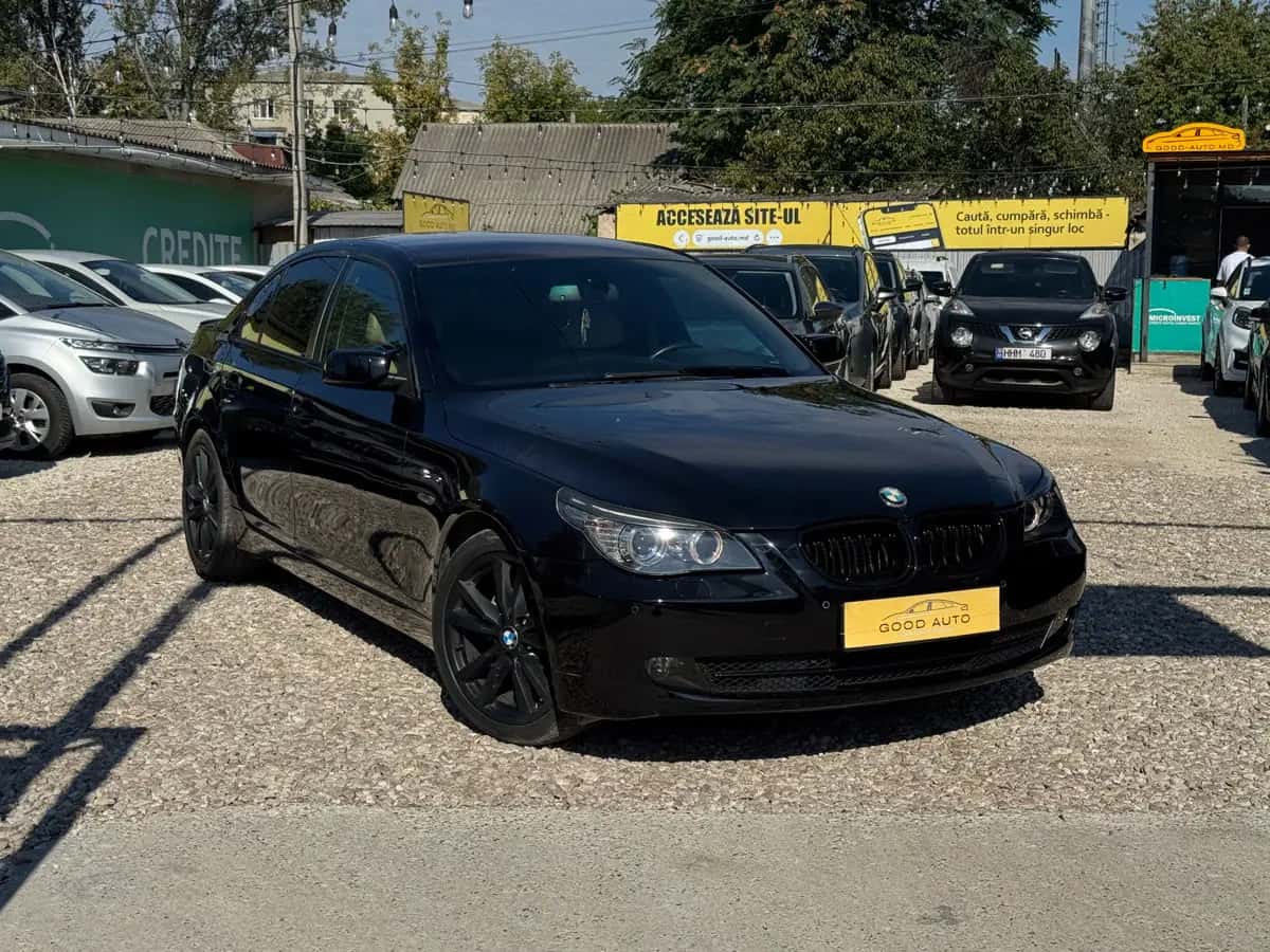 Bmw 5 Series - fotografia 1