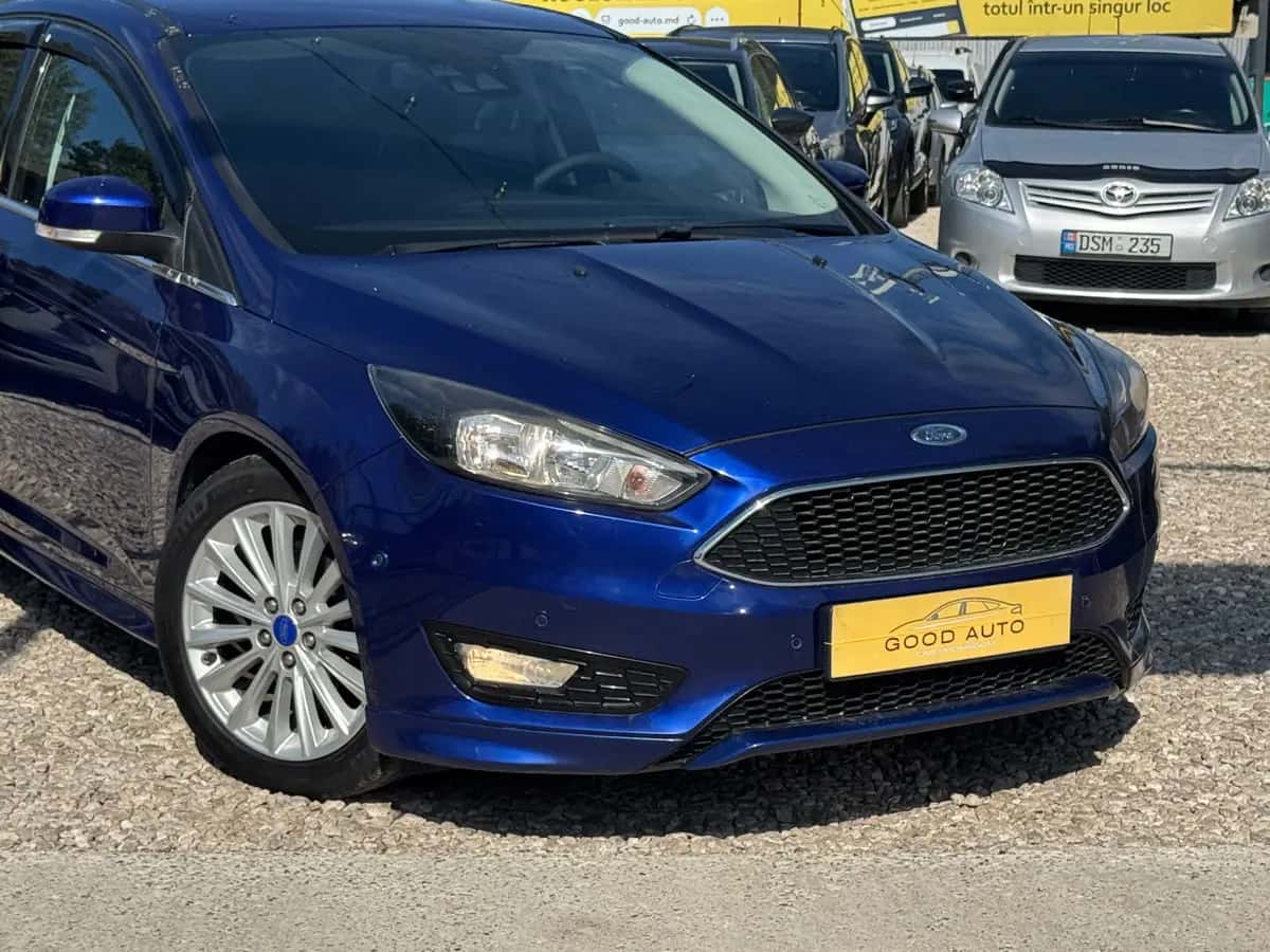 Ford Focus ST - фото 2
