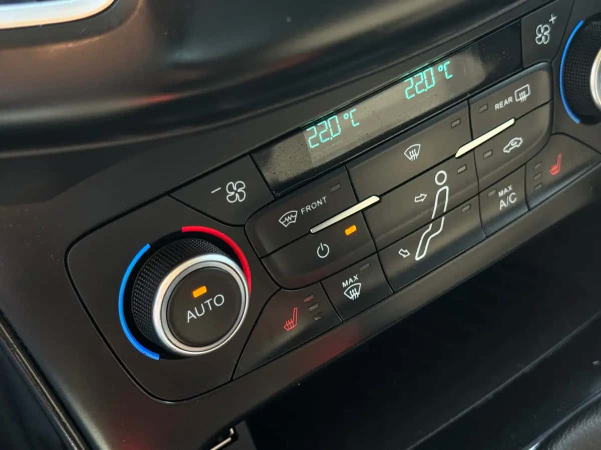 Ford Focus ST - фото 14