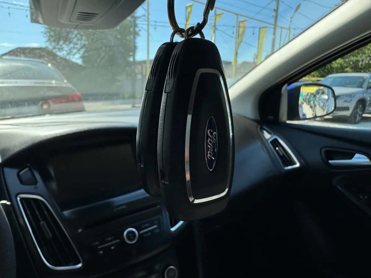 Ford Focus ST - фото 16
