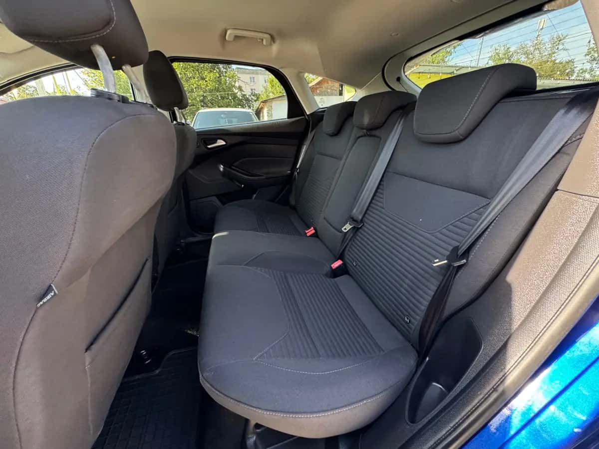 Ford Focus ST - фото 9