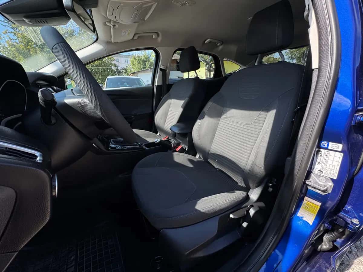 Ford Focus ST - фото 10