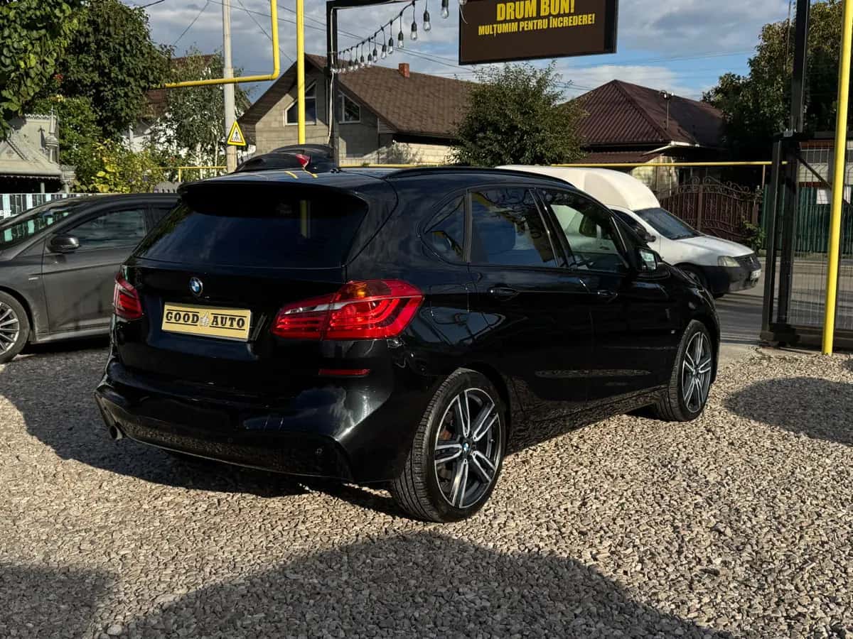 Bmw 2 Series - fotografia 5