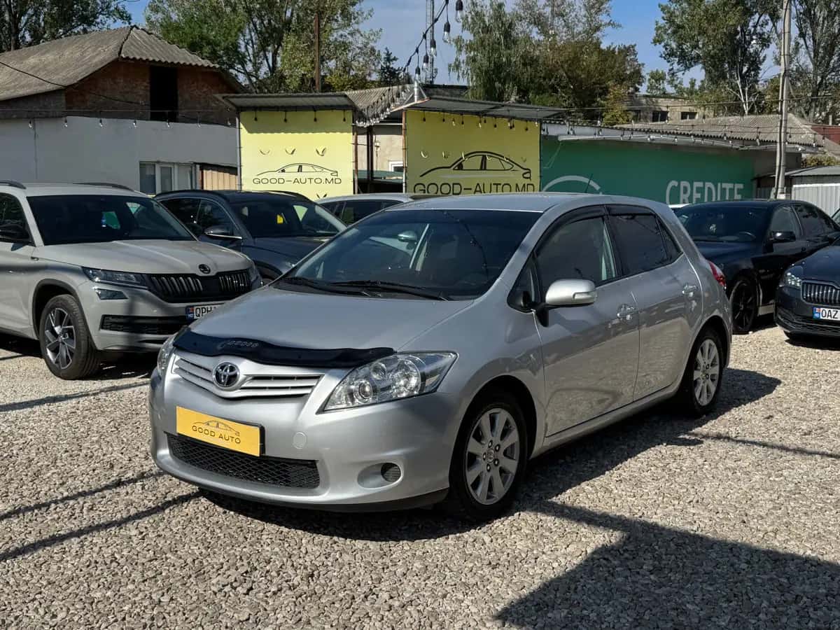 Toyota Auris - fotografia 4
