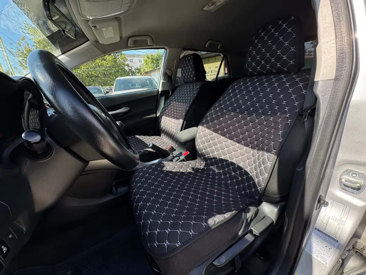 Toyota Auris - fotografia 9