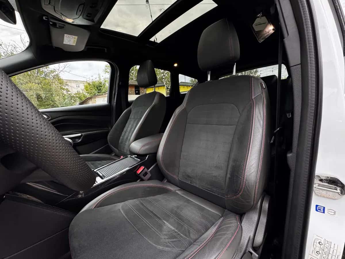 Ford Kuga - фото 12