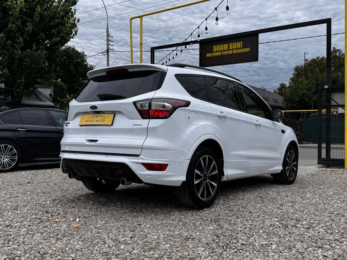 Ford Kuga - фото 5