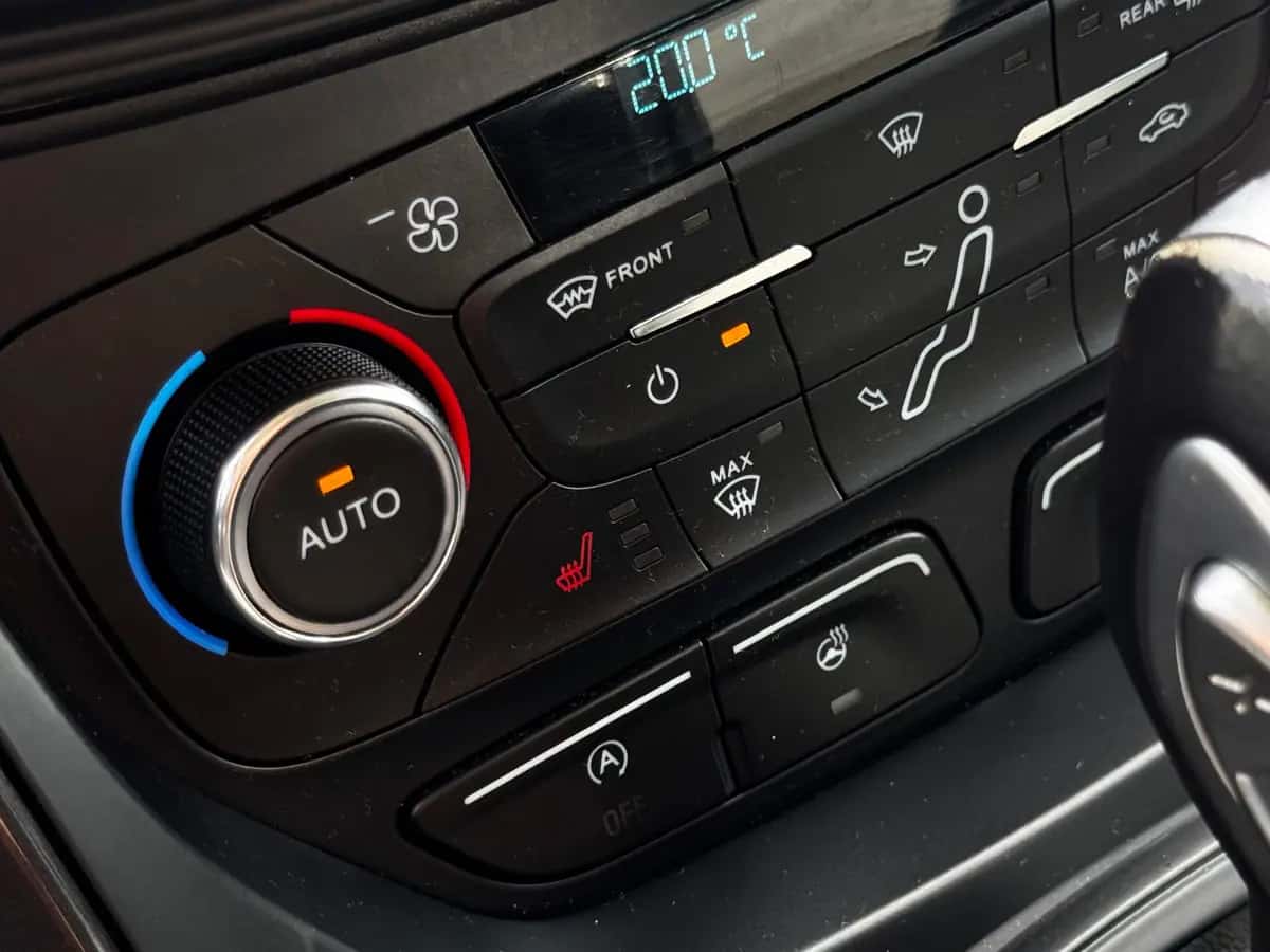 Ford C-Max - fotografia 14