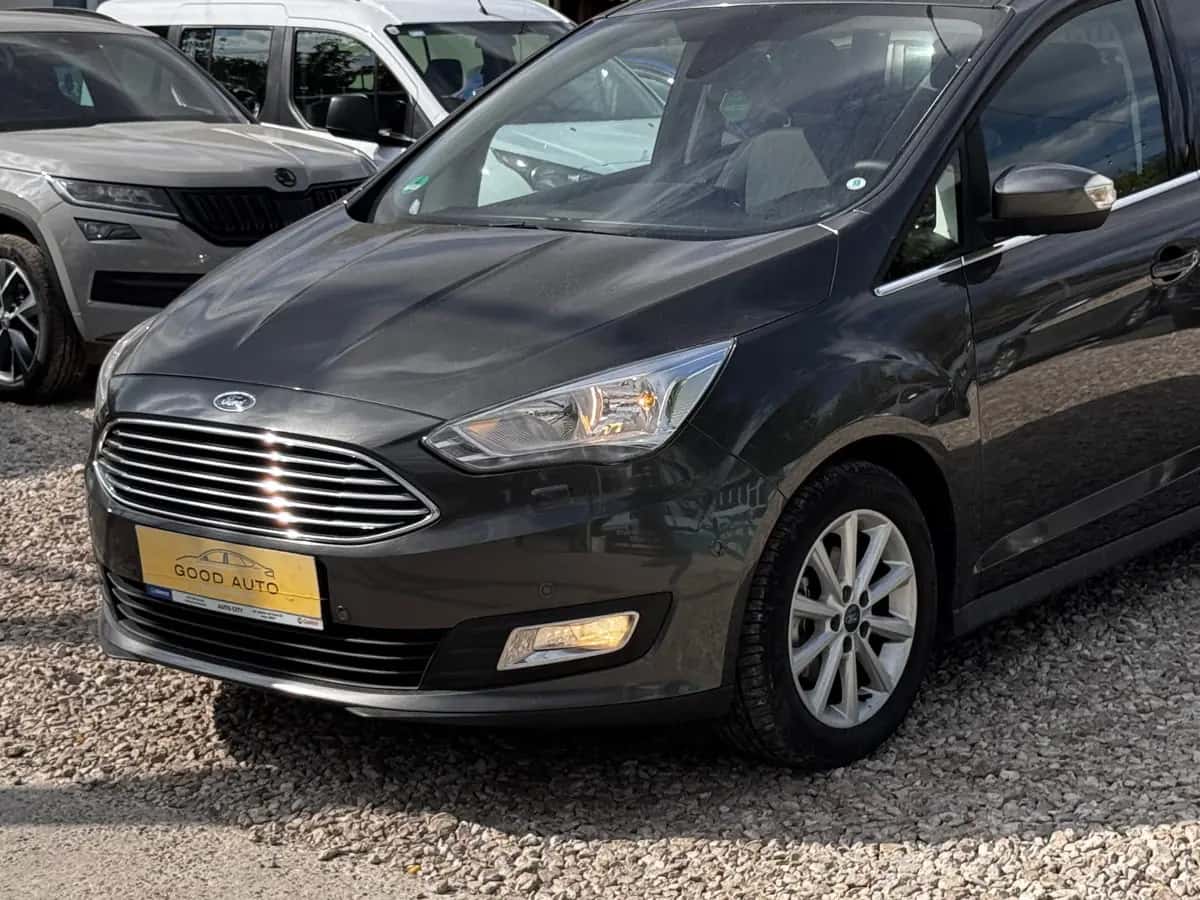 Ford C-Max - fotografia 4